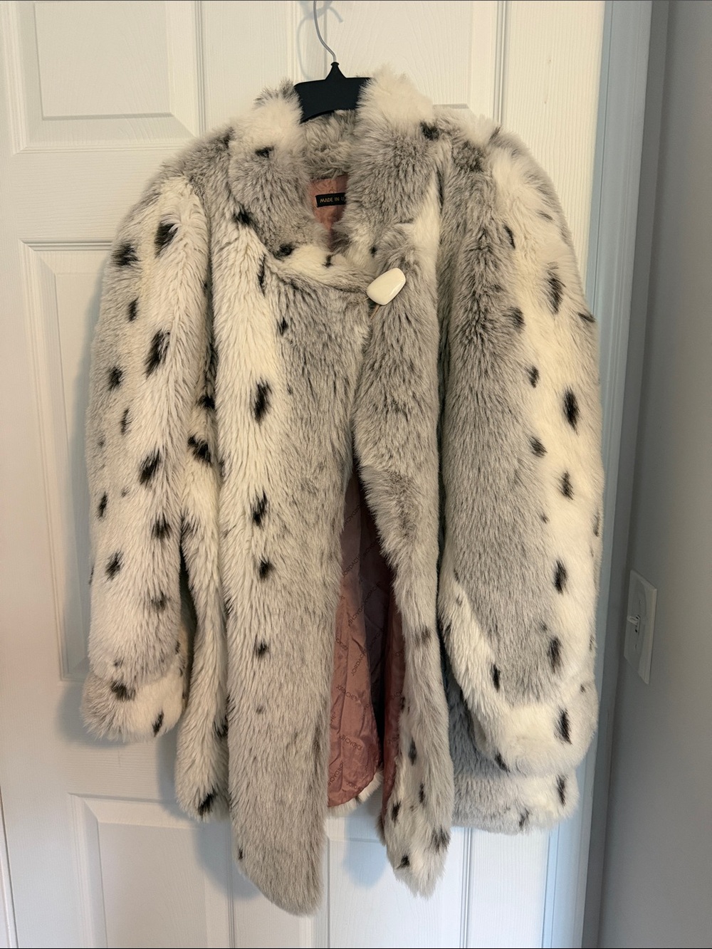 Woman’s Faux Fur Coat in White with Black Spots - Brand:
